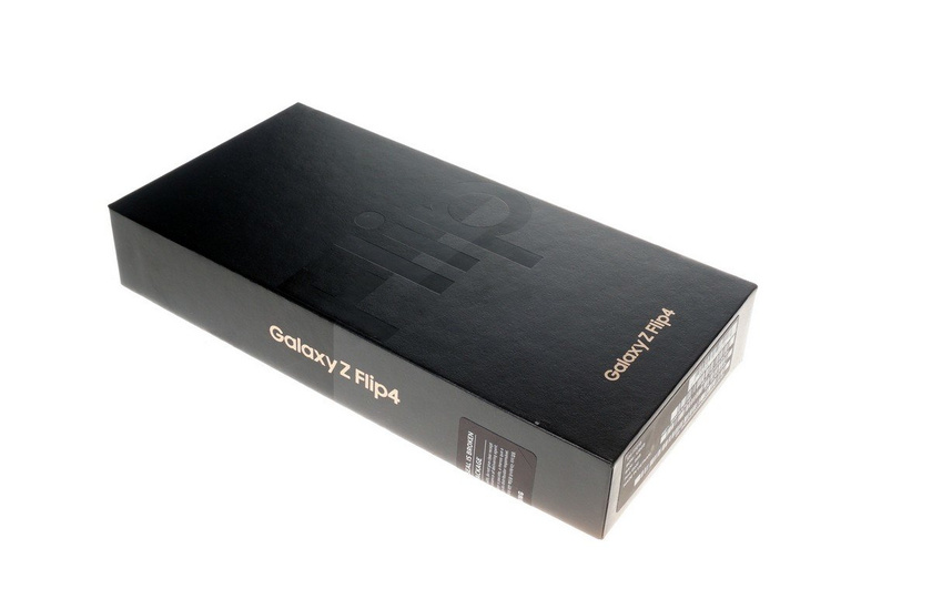 Pudełko Samsung Galaxy Z Flip4 5G 256GB różowy (F721)