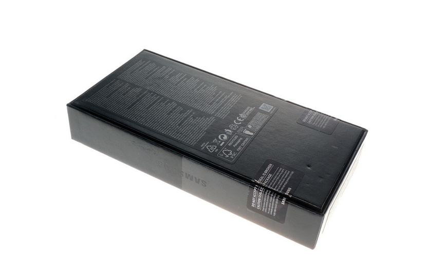 Pudełko Samsung Galaxy Z Flip4 5G 128GB szary (F721)